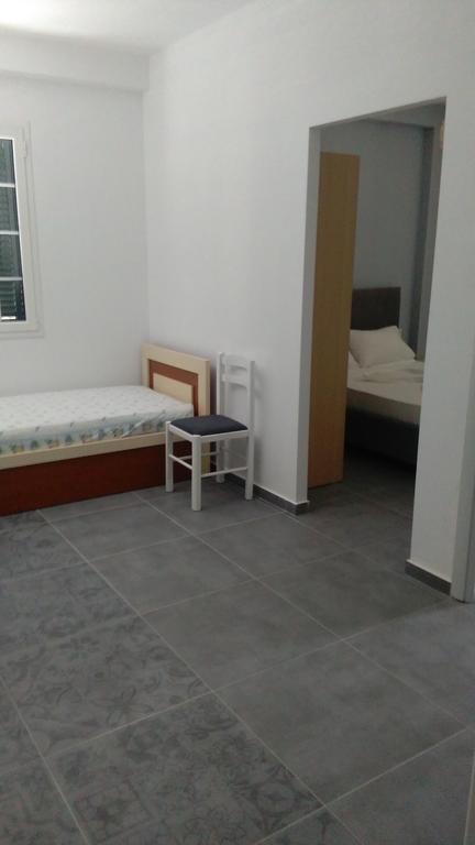 Guest House Solive Himarë Eksteriør billede